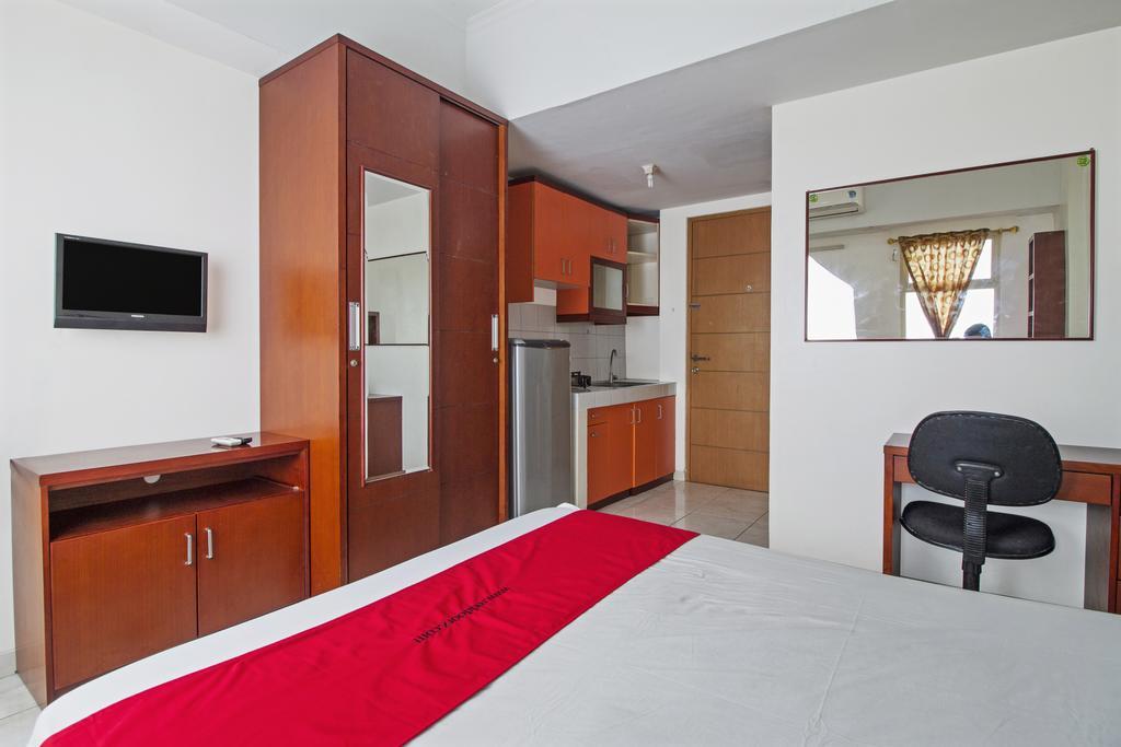 Reddoorz Apartment @ Margonda Residence Depok Kültér fotó