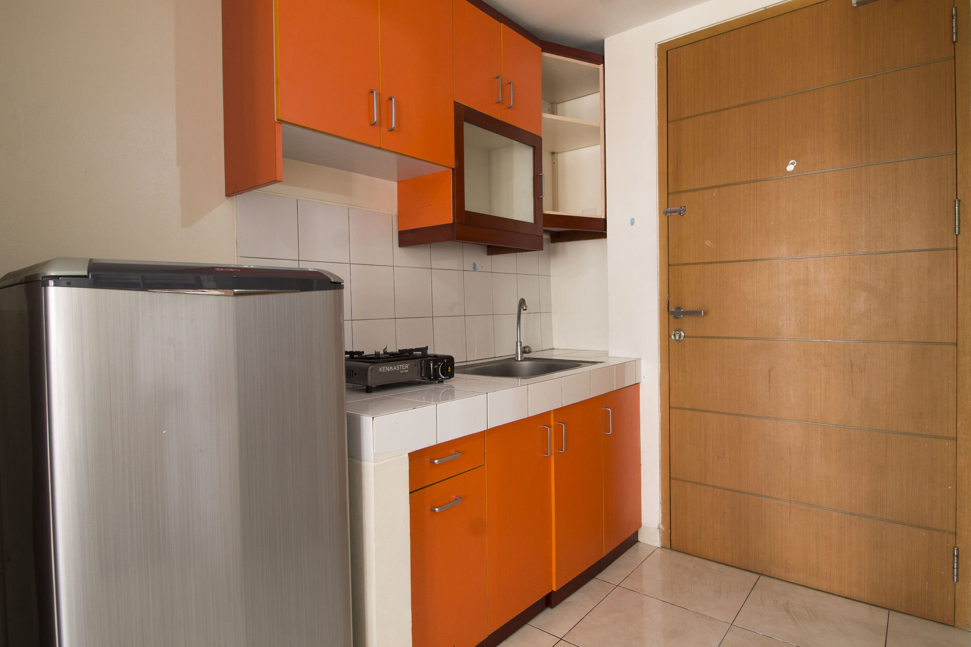 Reddoorz Apartment @ Margonda Residence Depok Kültér fotó