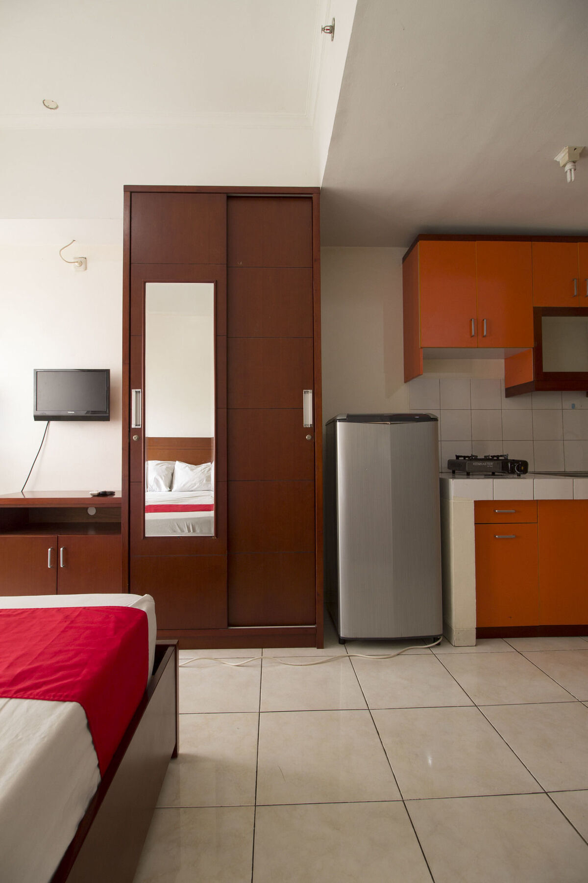 Reddoorz Apartment @ Margonda Residence Depok Kültér fotó